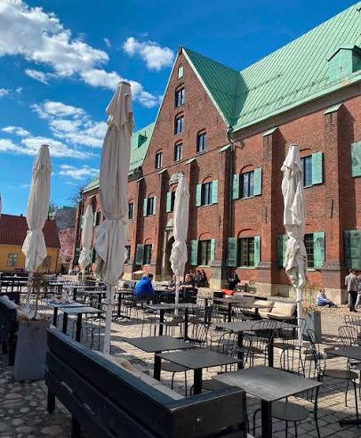 Befintlig uteservering vid Kronhuset